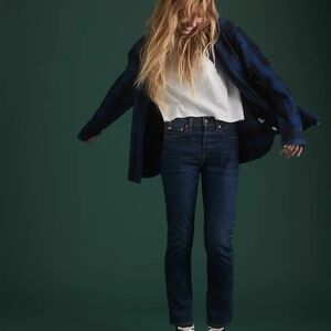 American Eagle Premium Straight Crop Jeans Size 2 Regular